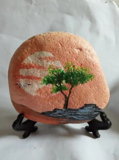 石头画:美丽的河岸风景图