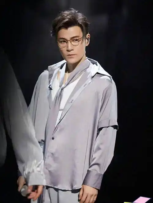 许绍洋淘汰后才被看见_刘德华_年轻人_因为