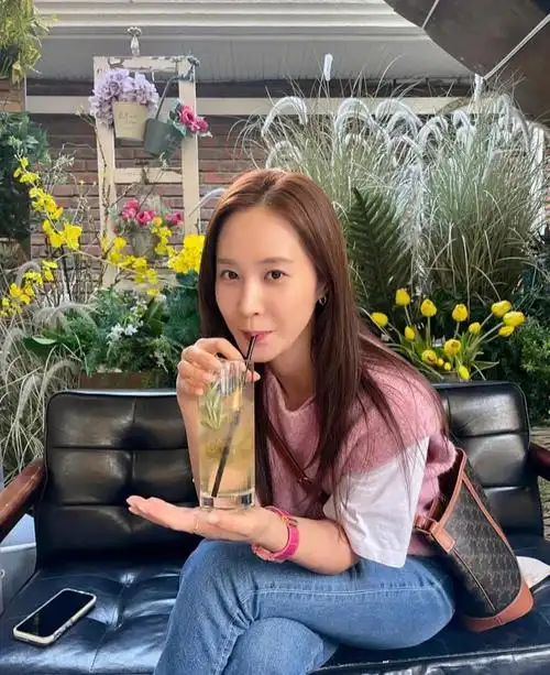 权俞利像花一样好看的我们油瑞