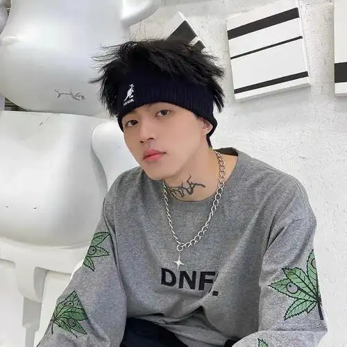 拯救发际线男生戴发带也可以很好看