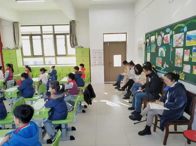 共研 共进 共成长-南京市艺术小学(南京小红花艺术团)