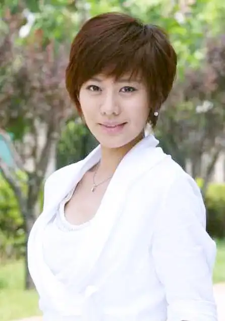 姜华百科/个人资料介绍/写真图片,姜华影视作品大全推荐-千悦网