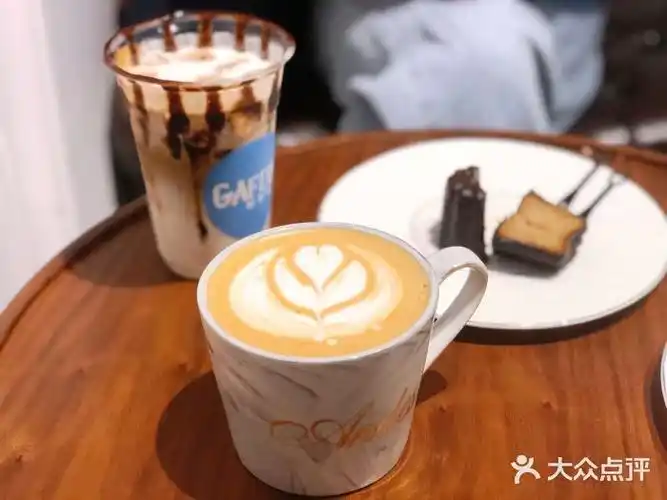 gafeina咖菲纳咖啡(禅城祖庙店)原味拿铁图片