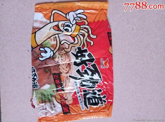 好劲道98年生产的方便面袋
