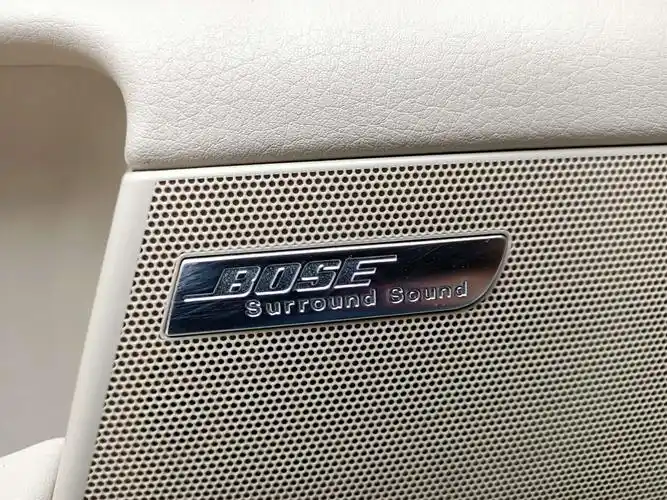 奥迪a6l 2.4豪华bose音响 实表8.6万公里 巅峰工况