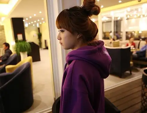 网络红人恩典户外清纯迷人外拍照