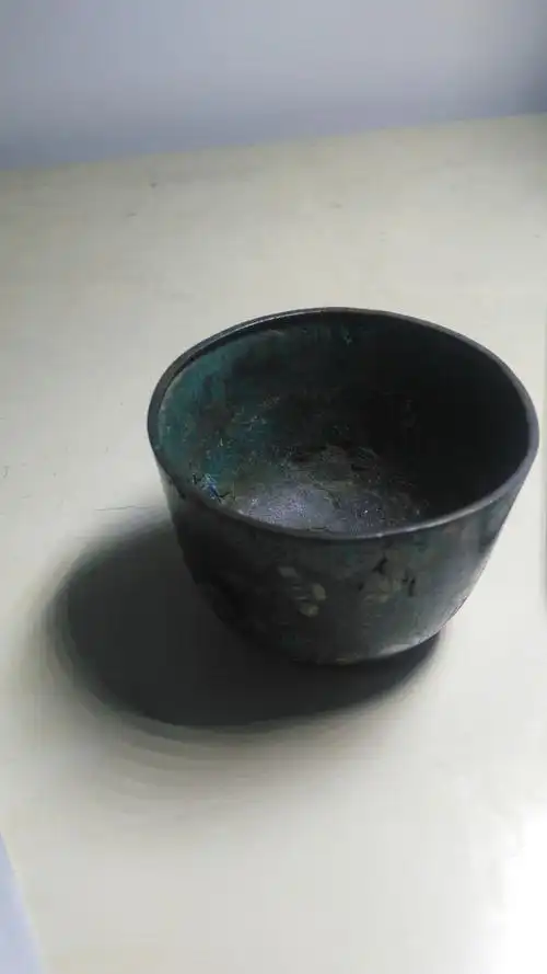 这个100年前的碗值多少钱?是以前干什么用的?