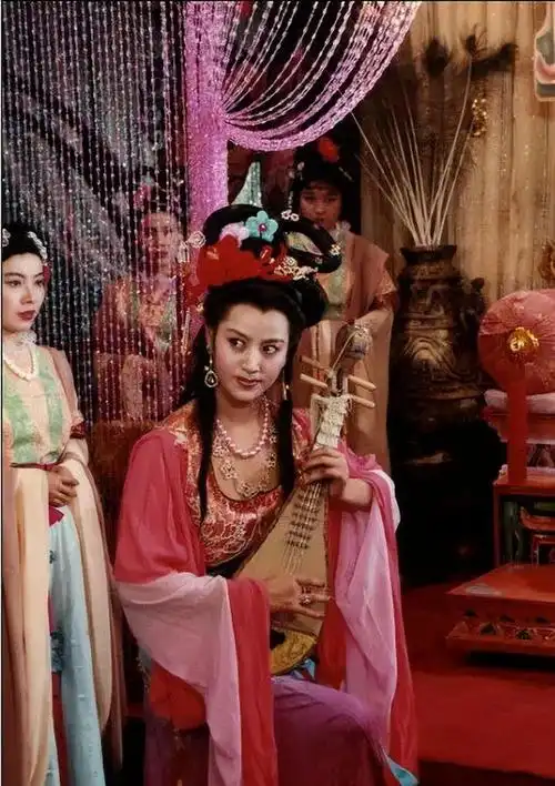 蝎子精李云鹃,颜值不输女儿国国王,被推荐演西游