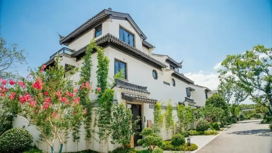 龙虎山下,藏着一座绿城别墅 | 文旅中国行