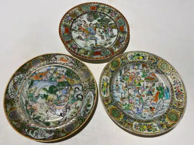 大量古董出售中,有意者可以私信联系#瓷器  #古董  #古玩收藏