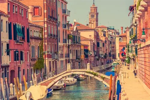 威尼斯的水城如此美丽,沉浸在水的世界里,爱上这座城