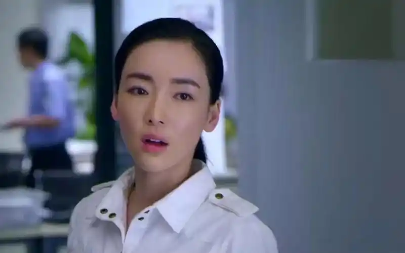 顾铭开始着手走私案,让邱冰协助林之华,男女搭配!