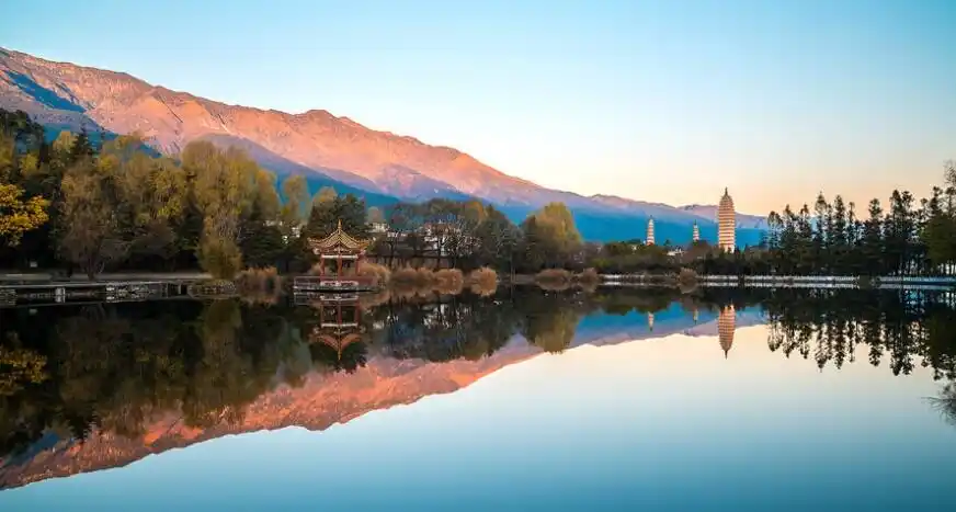 梦美云南-昆大丽版4飞9日游(独立成团)