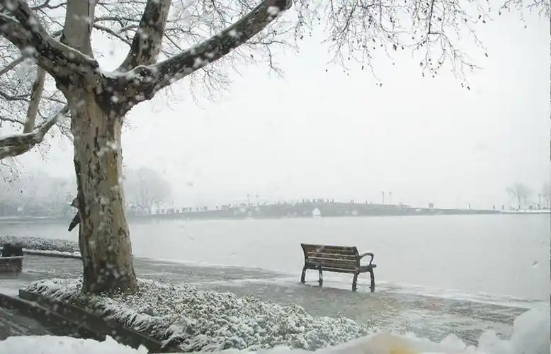 西湖十景断桥残雪