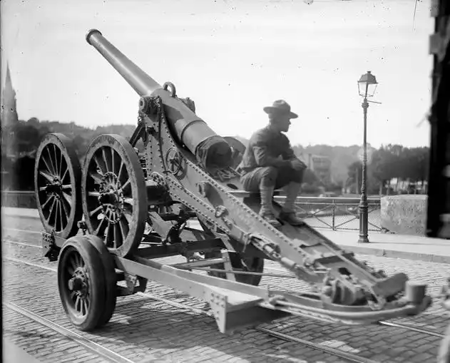 世界战争时期的火炮武器:最后一个英国没用上,却帮了别国大忙!