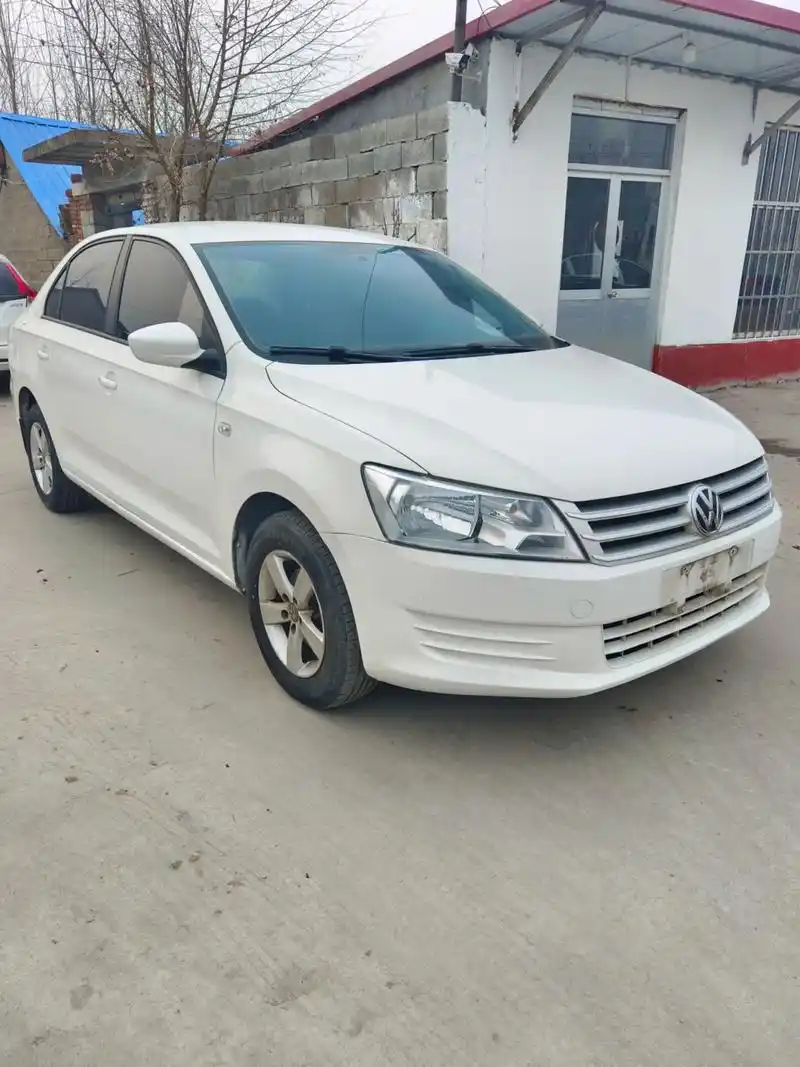 2016年大众桑塔纳,手动挡1.4,真皮座椅,大屏导航,省油 - 抖音