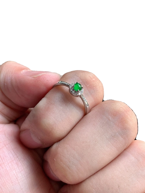 925银镶嵌轻奢款翡翠戒指女简约戒圈老坑满绿蛋面玉石指环天然a货