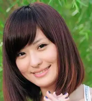 国字脸女生,国字脸女生剪什么发型好看?