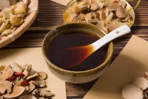 中医中药材和药汤 中药