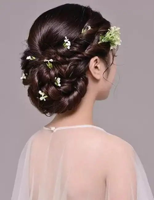无法拒绝的 花朵编发新娘造型>!太漂亮了!