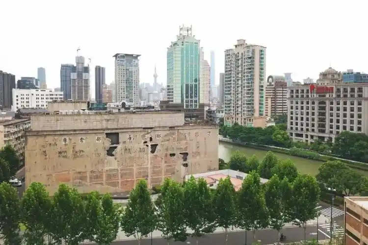 八佰只揭开了淞沪会战的冰山一角真正的战场比四行仓库更惨烈