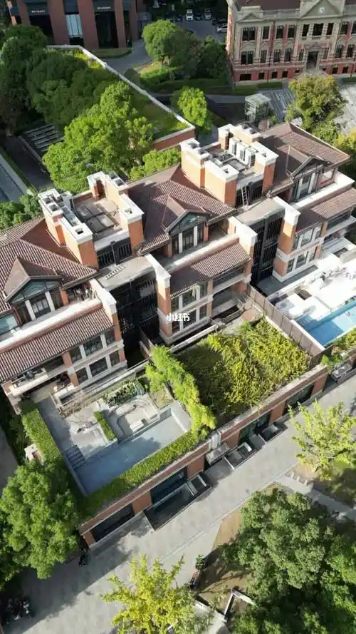 热门   #上海豪宅   #别墅   #笔记灵感   #华侨城苏河湾   #古北