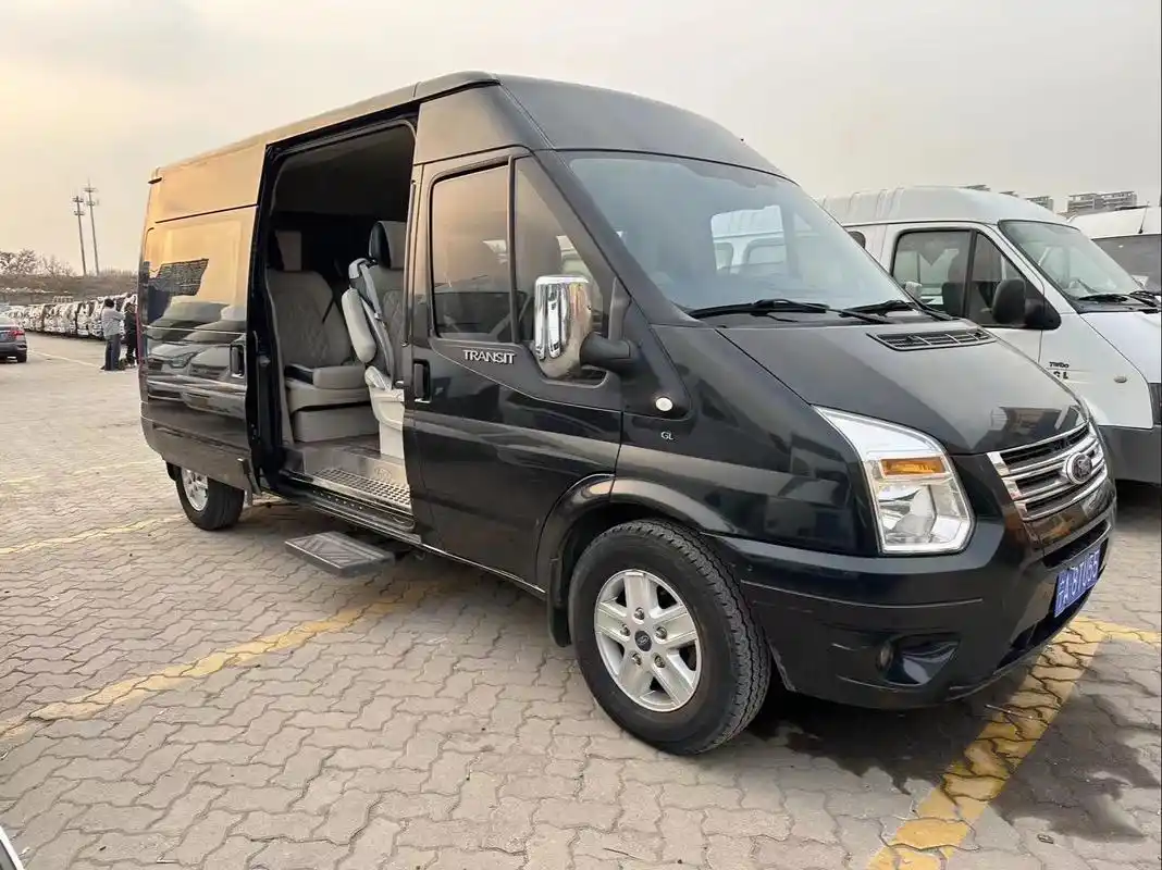 9座:1 6年福特全顺新世代!长轴中顶,国5:非营运,2. - 抖音