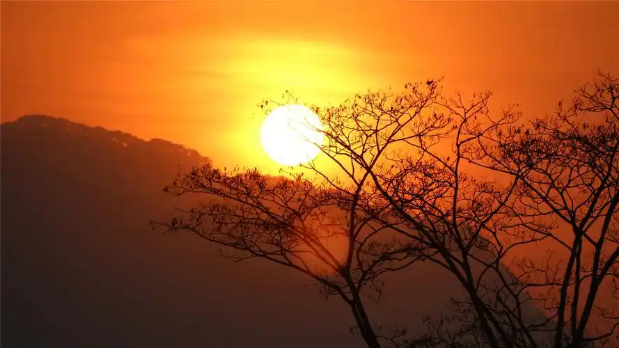 黄昏晚霞风景高清桌面壁纸高清大图预览1920x1080_风景壁纸下载_美桌