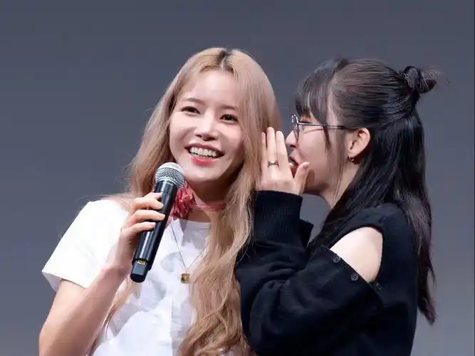 【中字】231007 mamamoo  日月小分队 two rabbits code大阪签售会(1)