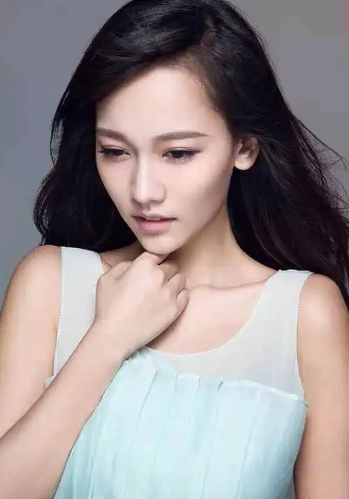 孙骁骁温婉可人时尚写真高清图片59