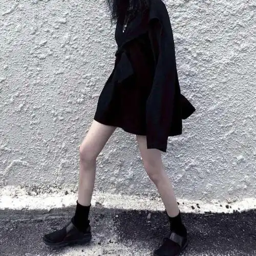 暗调系不露脸女生头像,女生头像图片-回车桌面