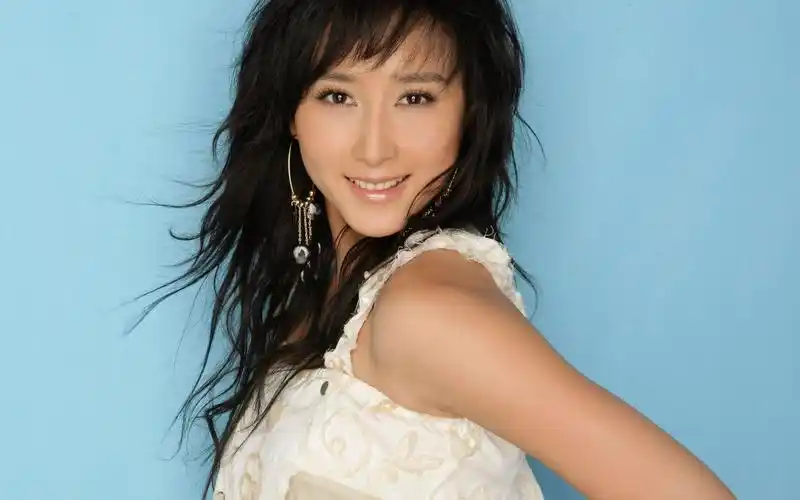 胡静壁纸 高清2560*1600(1) (共5p)