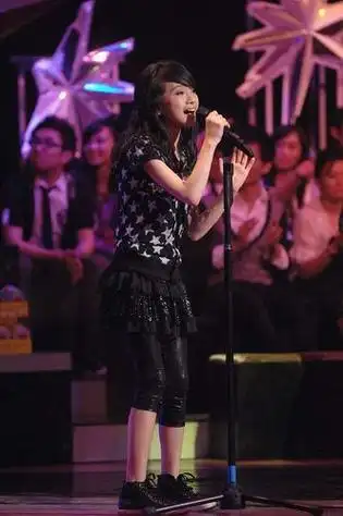 谁有2009年9月11号晚金钟大赛赵展彤的视频_搜狗问问