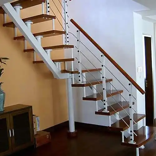 龙骨卷弧旋转楼梯设计图 家庭式钢木卷弧楼梯