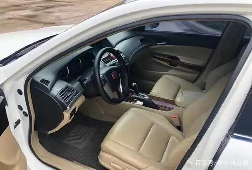 经典本田雅阁第8代