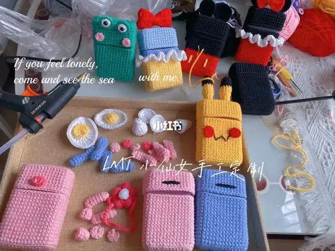 手工编织恐龙烟盒