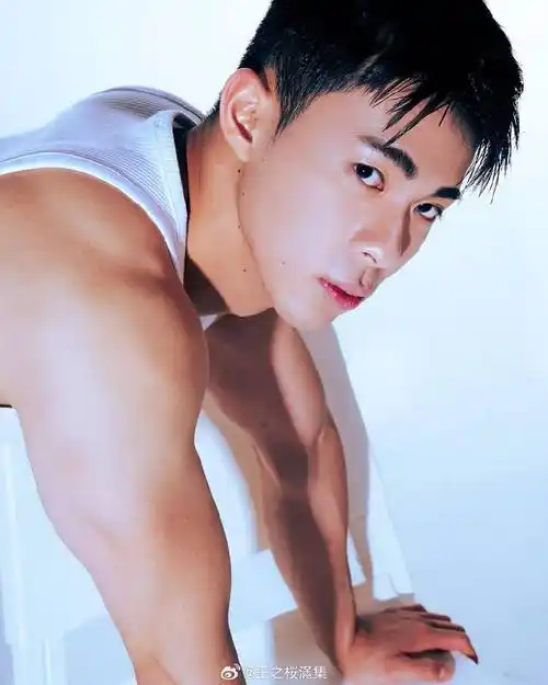 帅哥##颜值##小鲜肉##腹肌