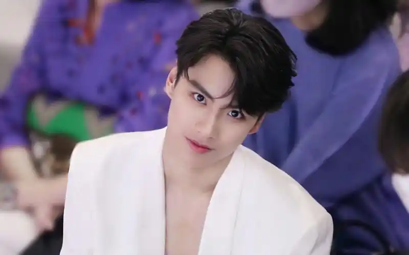 【ohm | 陈炳林】接受来自陈炳林的美颜暴击吧!