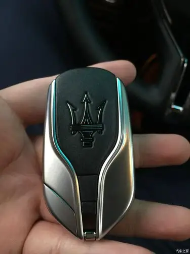 的二十岁生日礼物 求深圳地区玛莎车友群_玛莎拉蒂论坛_汽车之家论坛