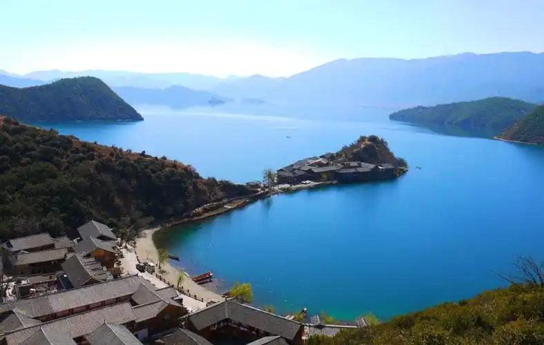 东莞最美高铁已经开通这里的人间仙境你想去尝个鲜吗