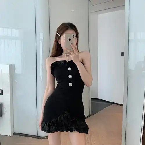 网红直播服装蹦迪女装冷淡抹胸名媛气质性感连衣裙