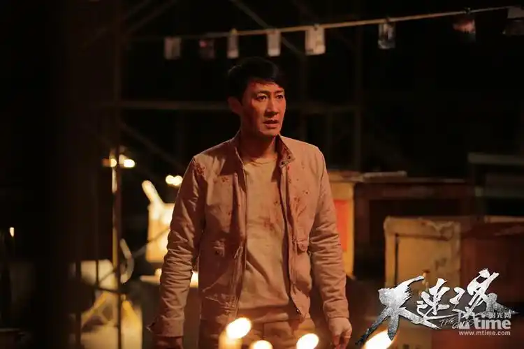 《不速之客》曝全新剧照 黎明对抗变态杀人魔