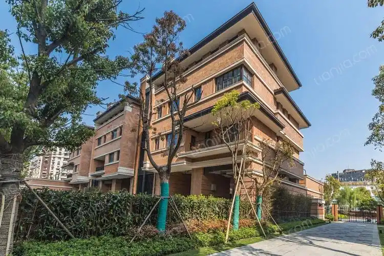 华侨城苏河湾别墅二手房-上海挑房网