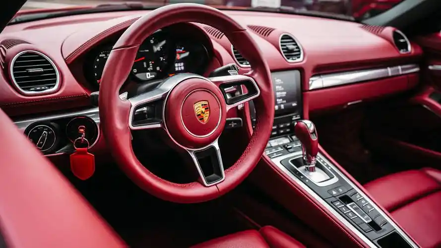 小身材大魅力,有个性又动感,【保时捷718 boxster 2.0t】