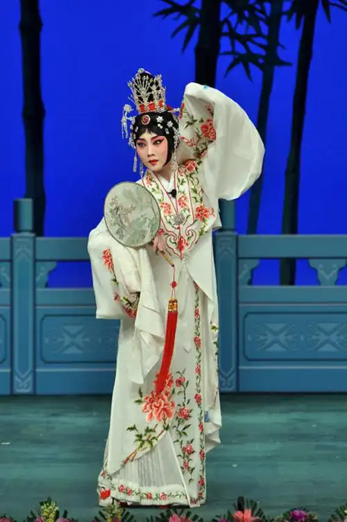 京剧《谢瑶环》