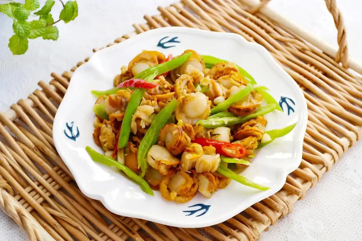 吃腻了煮扇贝那就来个辣炒扇贝吧超下饭