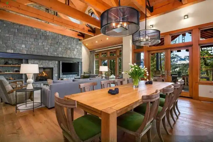 没想到木屋的室内还可以装修成这样这才是该喜欢木屋的理由