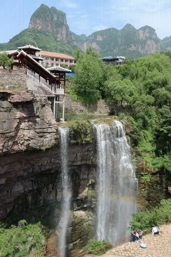 游太行山主峰__王莽岭