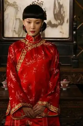 正者无敌三个姨太太 > 风韵熟少妇女 > 民国姨太太