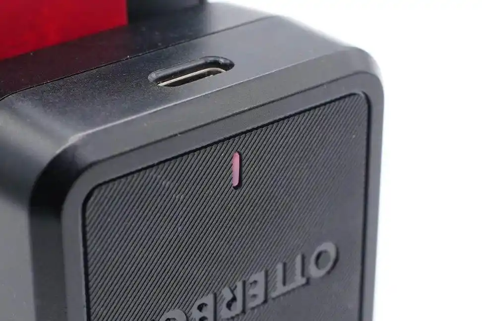 拆解报告otterbox27wpd快充充电器ep711190